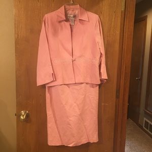 MO/GMO of the Bride Jacket/Dress Pink Linen, 10P